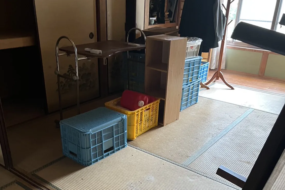 お片付け後：畳が見えるようになった和室